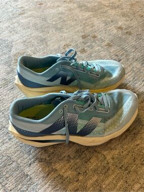 New Balance FuelCell Rebel v4